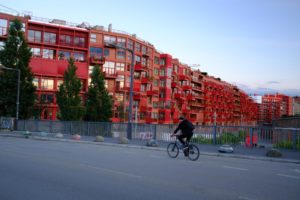 Wohnstandortentscheidungen sind stets mit Mobilität verbunden. Foto: Benedikt Glitz (Monumentenbrücke, Berlin)